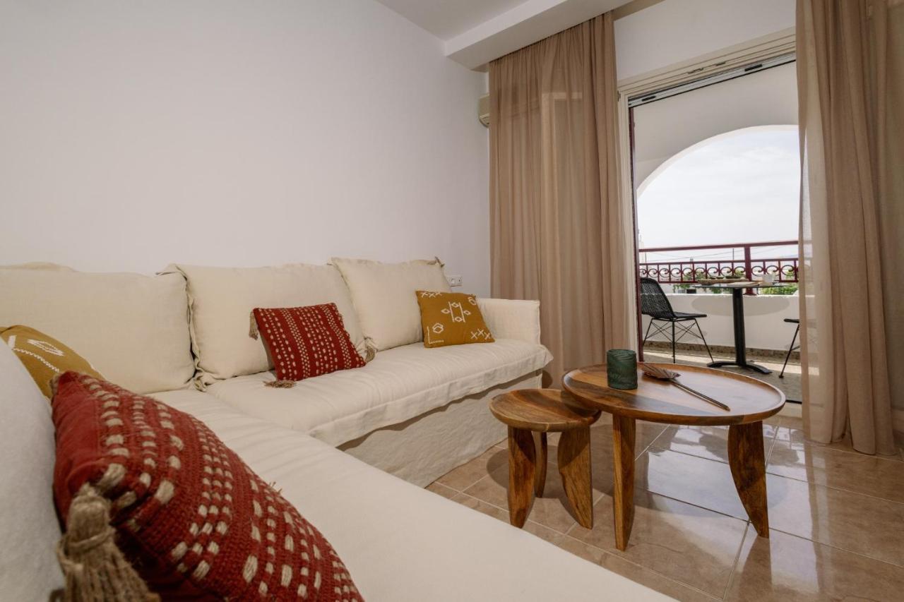 Ariadne Hotel Agios Prokopios  Exteriör bild